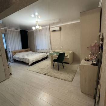 Продается 1-комнатная квартира, 32 м²