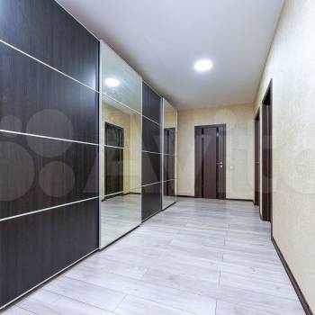 Продается Многокомнатная квартира, 129,4 м²
