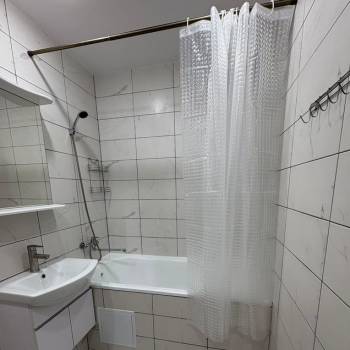 Сдается 1-комнатная квартира, 37,8 м²