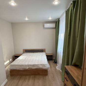 Сдается 2-х комнатная квартира, 65 м²