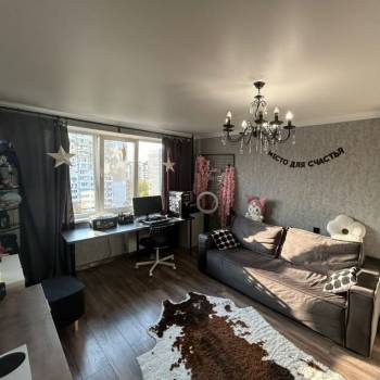 Продается 1-комнатная квартира, 39 м²