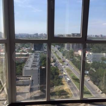 Продается 1-комнатная квартира, 50 м²