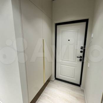 Продается 1-комнатная квартира, 45 м²