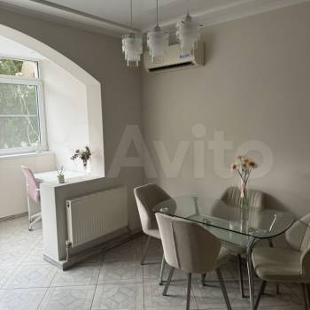 Продается 1-комнатная квартира, 50,7 м²