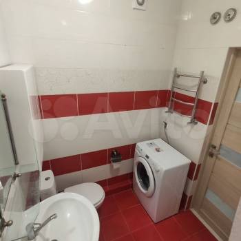 Продается 1-комнатная квартира, 37,4 м²