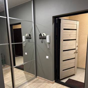 Продается 1-комнатная квартира, 37,4 м²