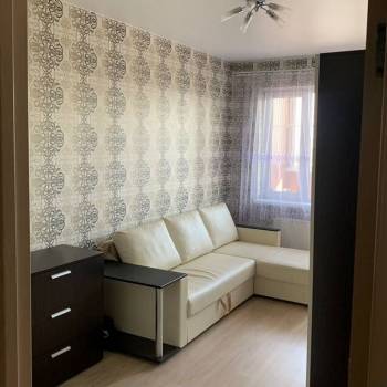 Продается 1-комнатная квартира, 44,5 м²
