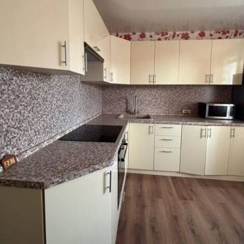 Сдается 1-комнатная квартира, 44 м²