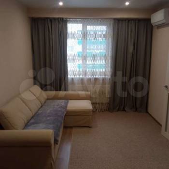 Сдается 1-комнатная квартира, 44,2 м²