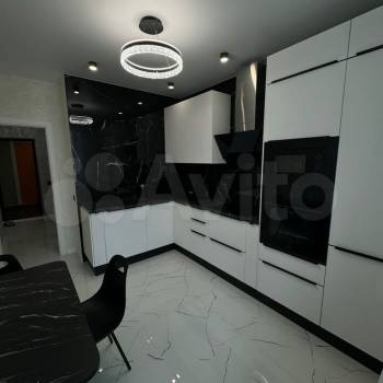 Сдается 2-х комнатная квартира, 60 м²