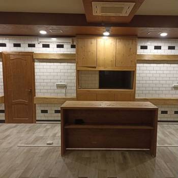 Сдается Нежилое помещение, 200 м²