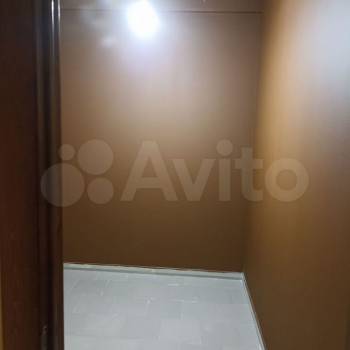 Сдается Нежилое помещение, 200 м²