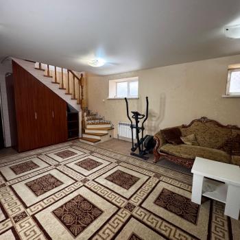 Продается 3-х комнатная квартира, 140 м²