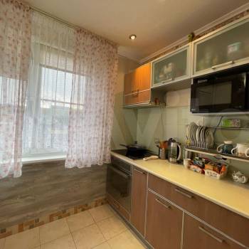 Продается 3-х комнатная квартира, 56 м²