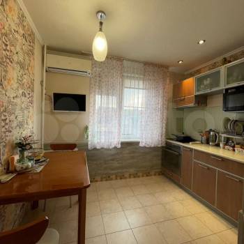 Продается 3-х комнатная квартира, 56 м²