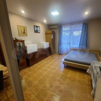 Сдается 1-комнатная квартира, 40 м²