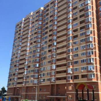 Продается 1-комнатная квартира, 42 м²