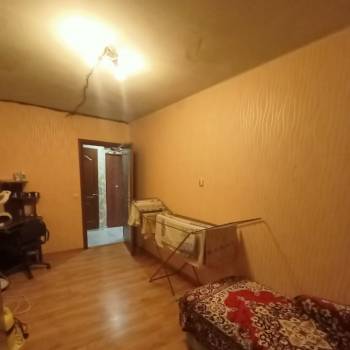 Продается Многокомнатная квартира, 75 м²