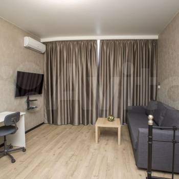 Сдается 1-комнатная квартира, 46 м²