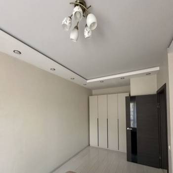 Продается 1-комнатная квартира, 39 м²