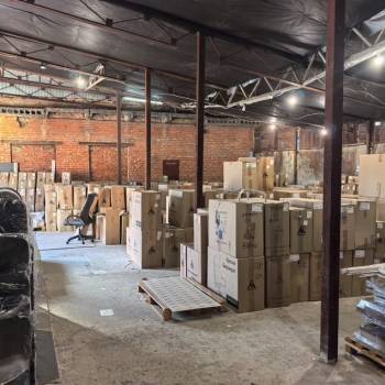 Сдается Нежилое помещение, 178 м²