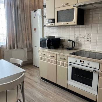 Сдается 2-х комнатная квартира, 69 м²
