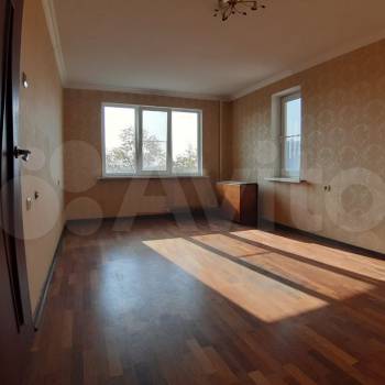 Продается 1-комнатная квартира, 40 м²
