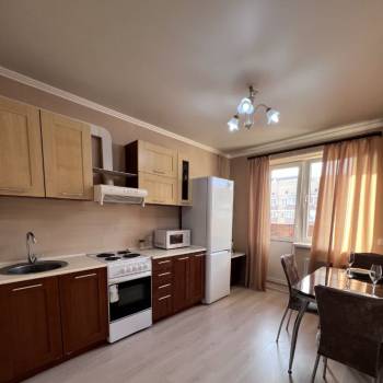 Продается 1-комнатная квартира, 38,1 м²