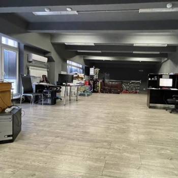 Сдается Торговое помещение, 140 м²