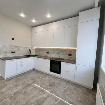 Продается 1-комнатная квартира, 47 м²