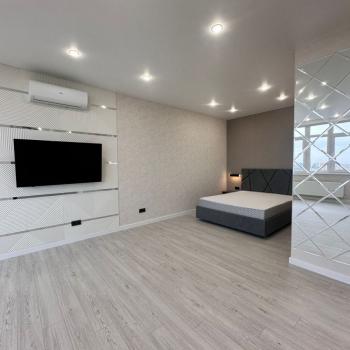 Продается 1-комнатная квартира, 47 м²