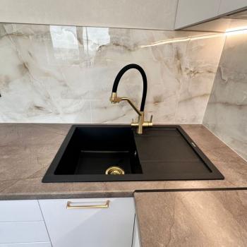 Продается 1-комнатная квартира, 47 м²