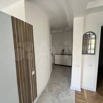 Продается 1-комнатная квартира, 32 м²