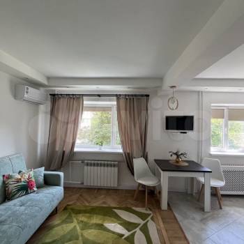 Продается 1-комнатная квартира, 32 м²