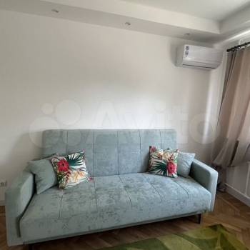 Продается 1-комнатная квартира, 32 м²