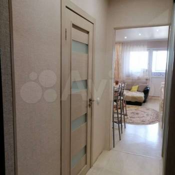 Продается 1-комнатная квартира, 30 м²