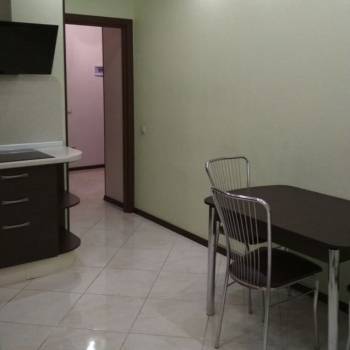 Сдается 1-комнатная квартира, 42,5 м²