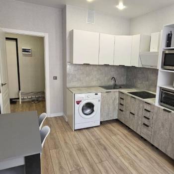 Сдается 1-комнатная квартира, 36 м²