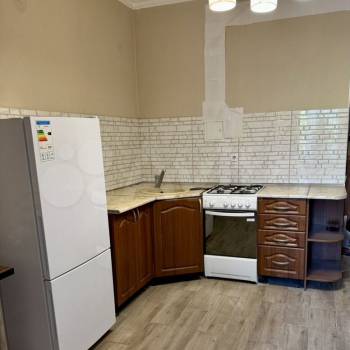 Продается 1-комнатная квартира, 39,2 м²