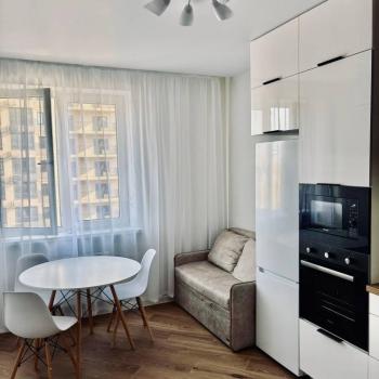 Сдается 1-комнатная квартира, 42 м²