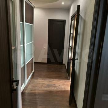 Продается 1-комнатная квартира, 48 м²