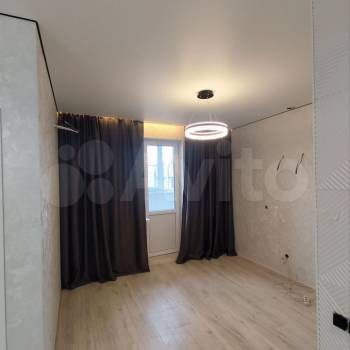 Продается 1-комнатная квартира, 45 м²