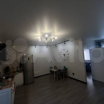 Продается 1-комнатная квартира, 49,7 м²