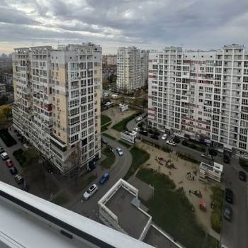 Сдается 1-комнатная квартира, 53 м²