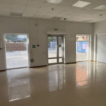 Сдается Нежилое помещение, 120 м²