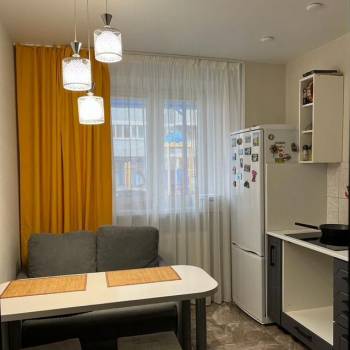 Продается 1-комнатная квартира, 34 м²