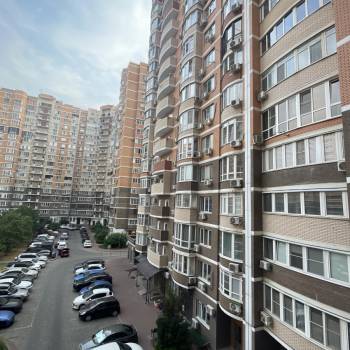 Сдается 1-комнатная квартира, 50 м²