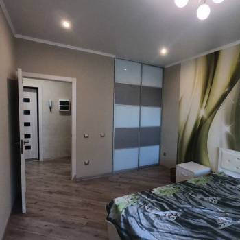 Продается 1-комнатная квартира, 43,3 м²