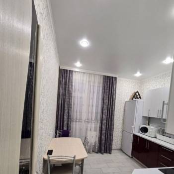 Продается 1-комнатная квартира, 30 м²