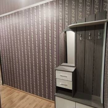 Сдается 1-комнатная квартира, 42 м²